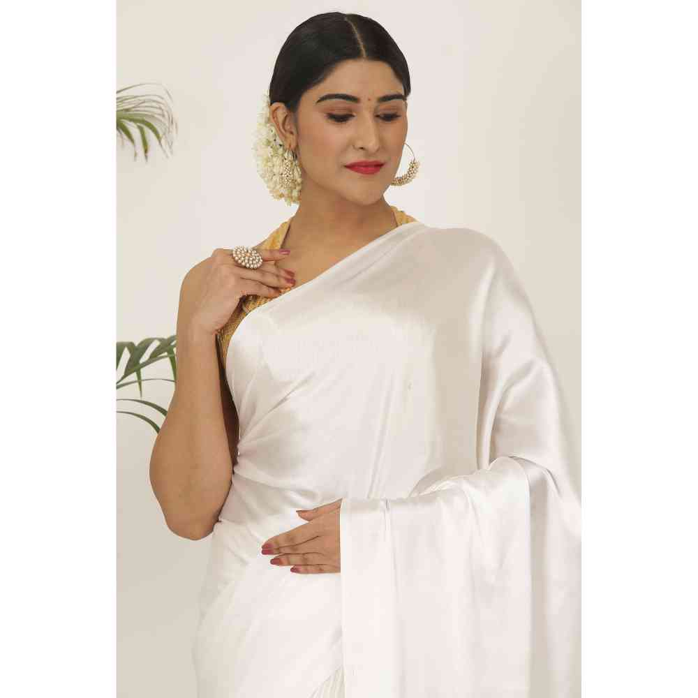 Kaanchie Nanggia Satin Saree with Unstitched Blouse