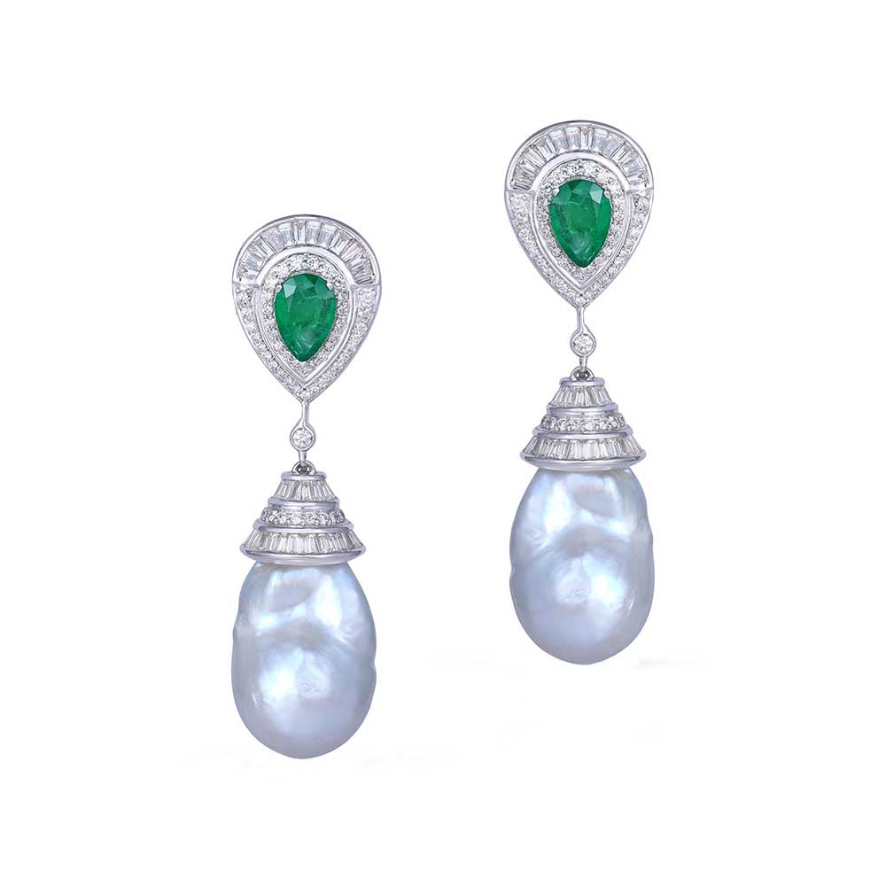 Kaj Fine Jewellery Emerald and Pearl drop Earrings in 18KT White Gold
