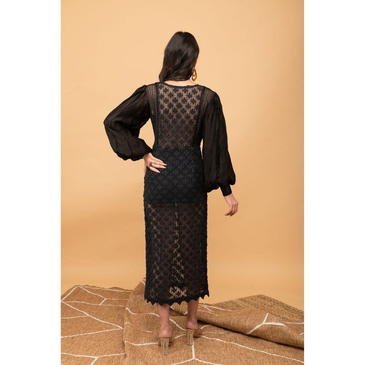 Kalakaari By Sagarika Black Detailed With Lace And Balloon Sleeves Midi Dress