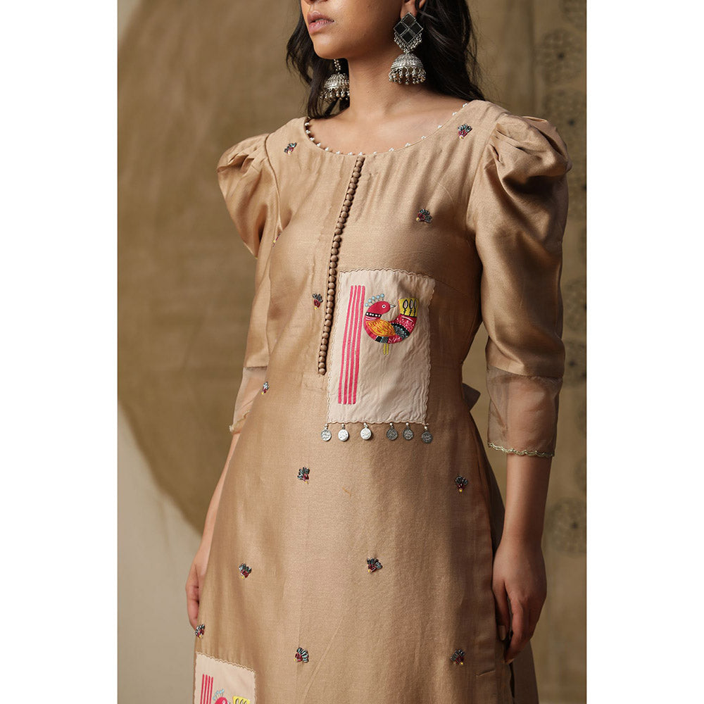 Arpita Sulakshana Beige Handpainted Suit (Set of 3)