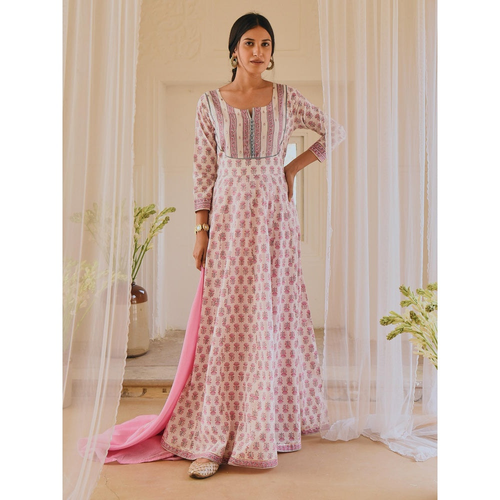 Karaj Jaipur White Block Anarkali Dress (Set of 3)