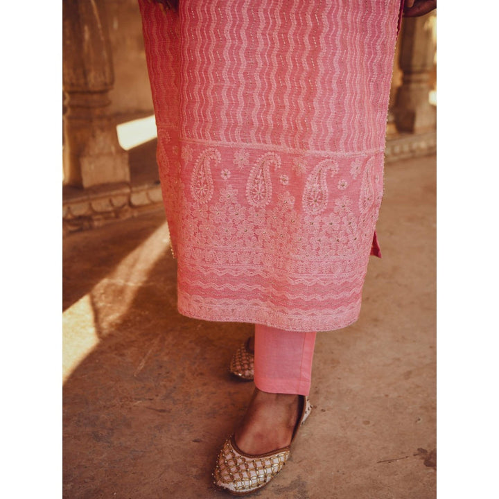 Karaj Jaipur Thread Embroidered Kurta with Cotton Pant and Kota Doriya Dupatta (Set of 3)