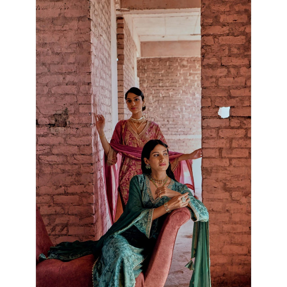 Karaj Jaipur Royal Rose Kurta (Set of 3)