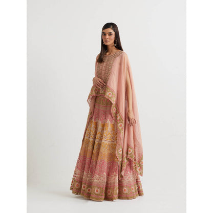 KAVITA BHARTIA Embroidered Cape with Skirt in Peach (Set of 2)