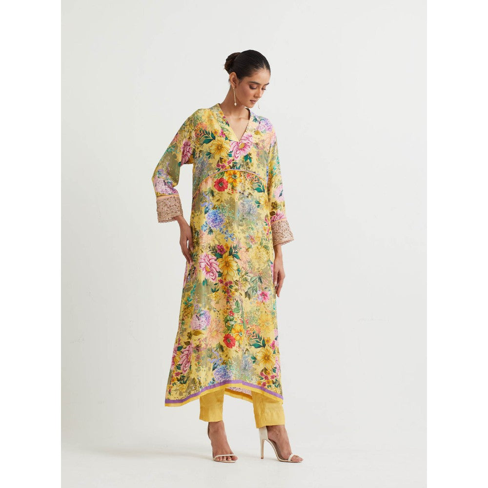 KAVITA BHARTIA Floral Kurta with Pant in Yellow (Set of 2)