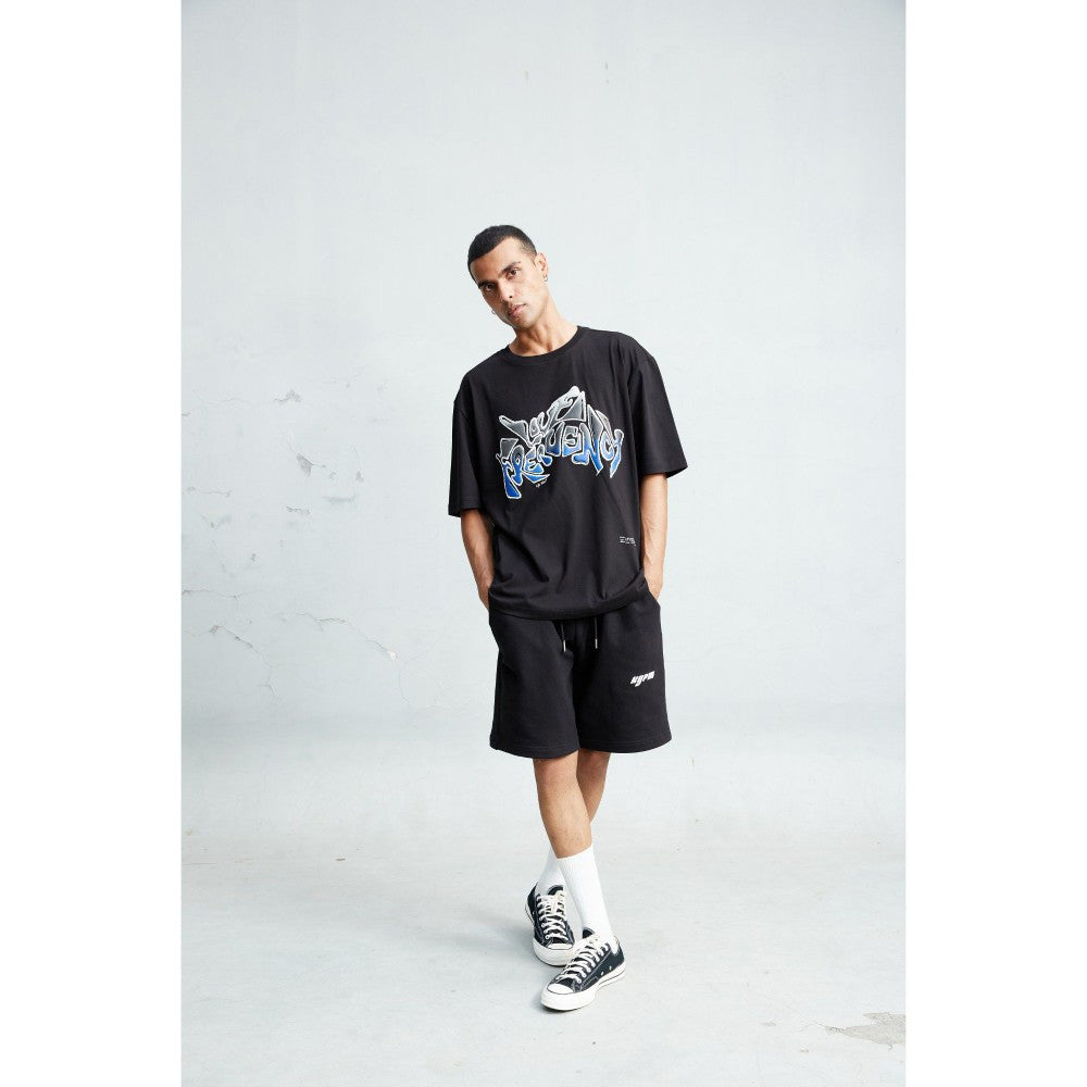 Kilogram Love Frequency' Tee