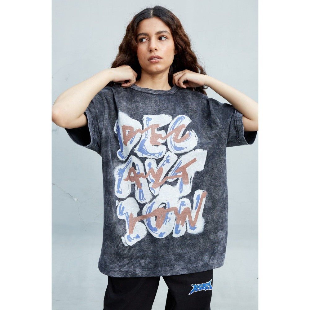 Kilogram Decaytion' Tee
