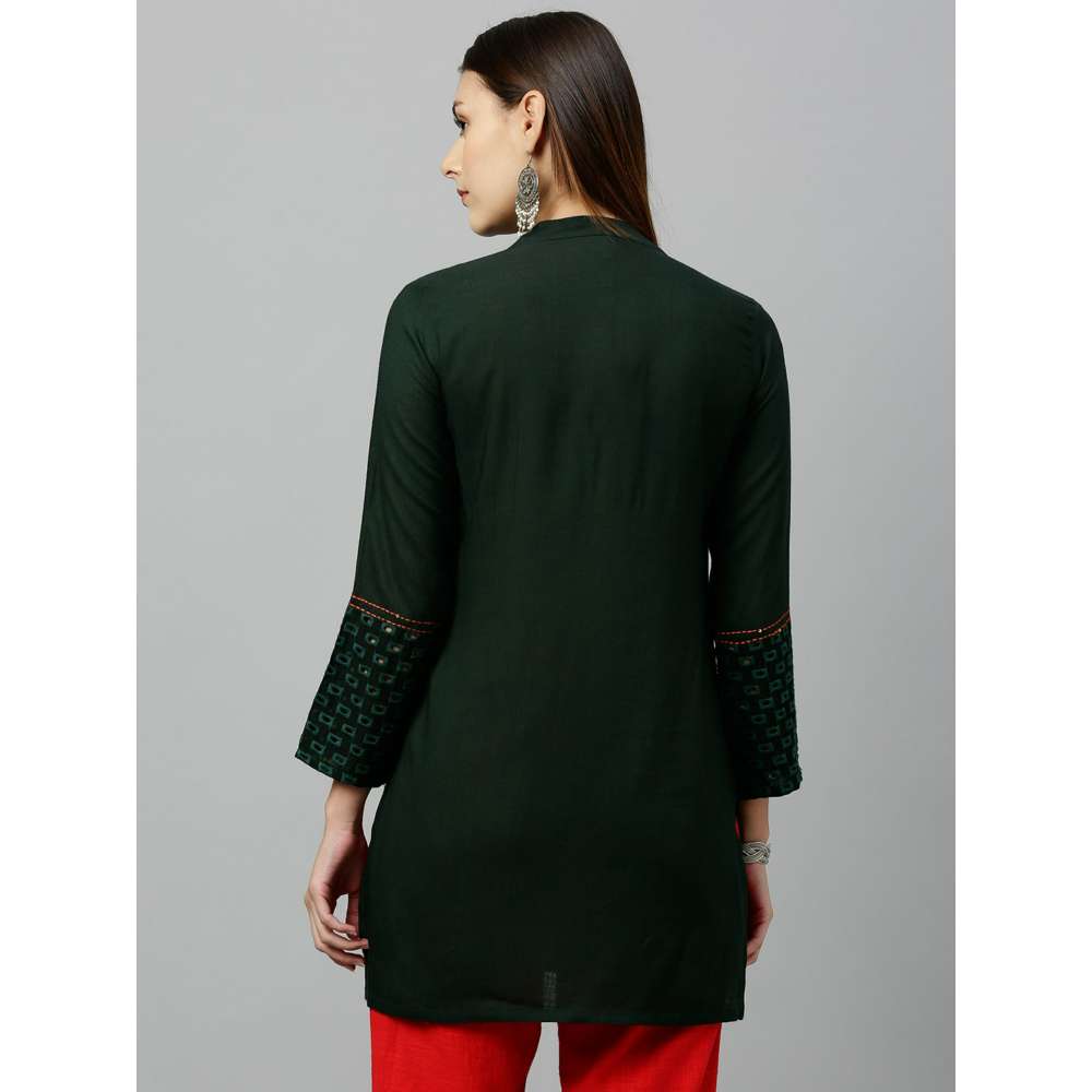 Kipek Women Rayon Embroidered Straight Tunic Green