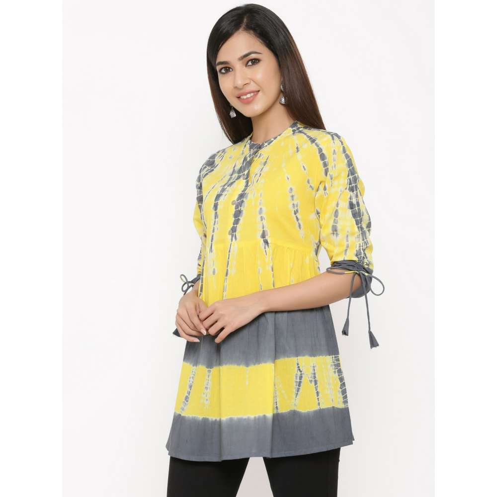 Kipek Women Cotton Tie Die Printed Regular Top Yellow & Grey