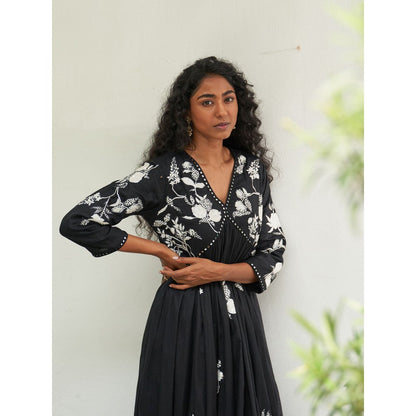 Label Earthen Black Anarkali & Pant (Set of 2)