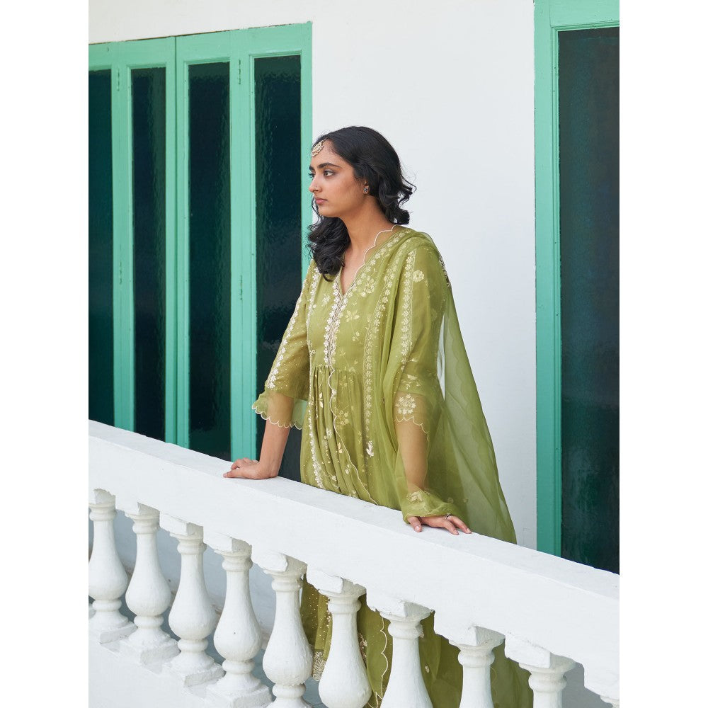 Label Earthen Green Kurta & Pant with Dupatta (Set of 3)