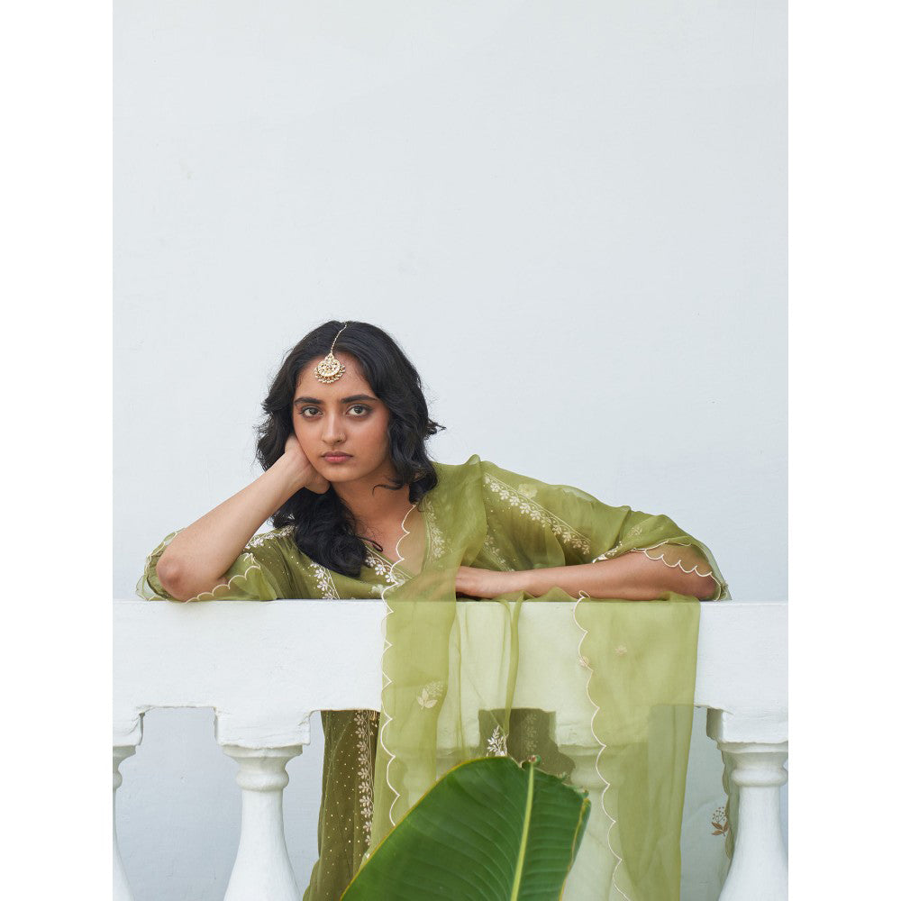 Label Earthen Green Kurta & Pant with Dupatta (Set of 3)