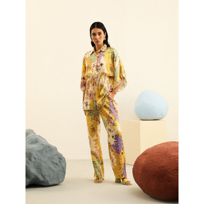 Label Deepika Nagpal Yellow Julia Co-ord -Firefly (Set of 2)