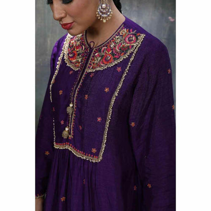 Label Niti Bothra Purple Floral Zardozi Chunnat Kurta With Palazzo (Set of 2)