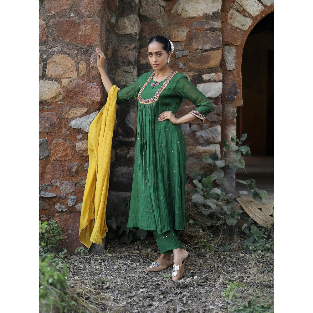 Label Kinjal Modi Green Kurta with Mustard Yellow Dupatta (Set of 3)