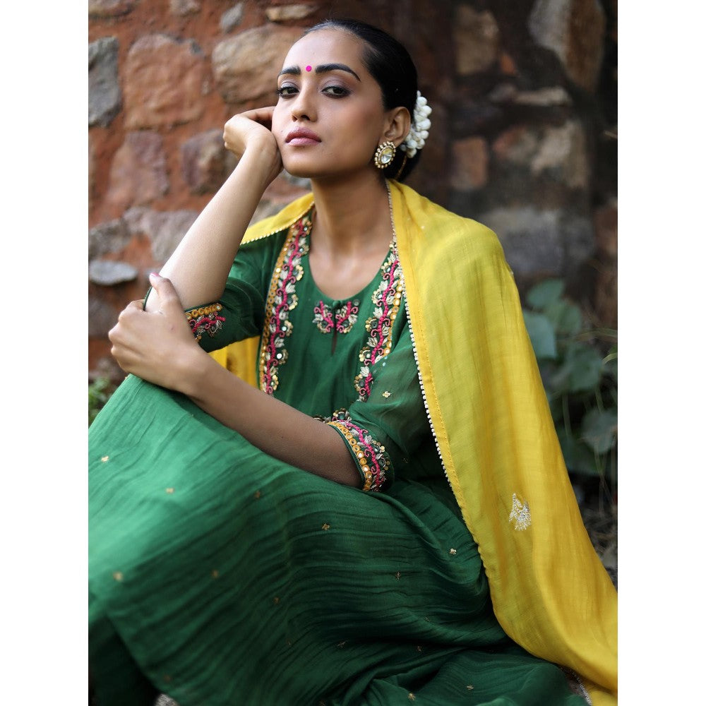 Label Kinjal Modi Green Kurta with Mustard Yellow Dupatta (Set of 3)