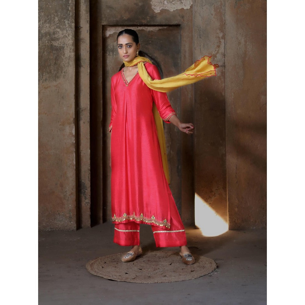 Label Kinjal Modi Tomato Red Kurta & Pant with Mustard Yellow Dupatta (Set of 3)