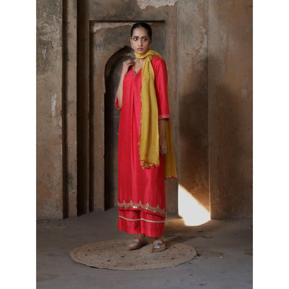 Label Kinjal Modi Tomato Red Kurta & Pant with Mustard Yellow Dupatta (Set of 3)