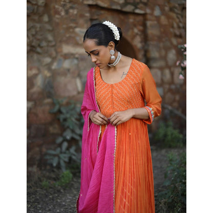 Label Kinjal Modi Orange Kurta with Pink Pant & Dupatta (Set of 3)