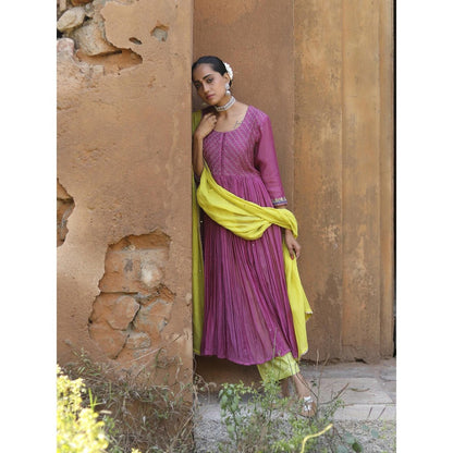 Label Kinjal Modi Mauve Kurta with Lime Green Pant & Dupatta (Set of 3)
