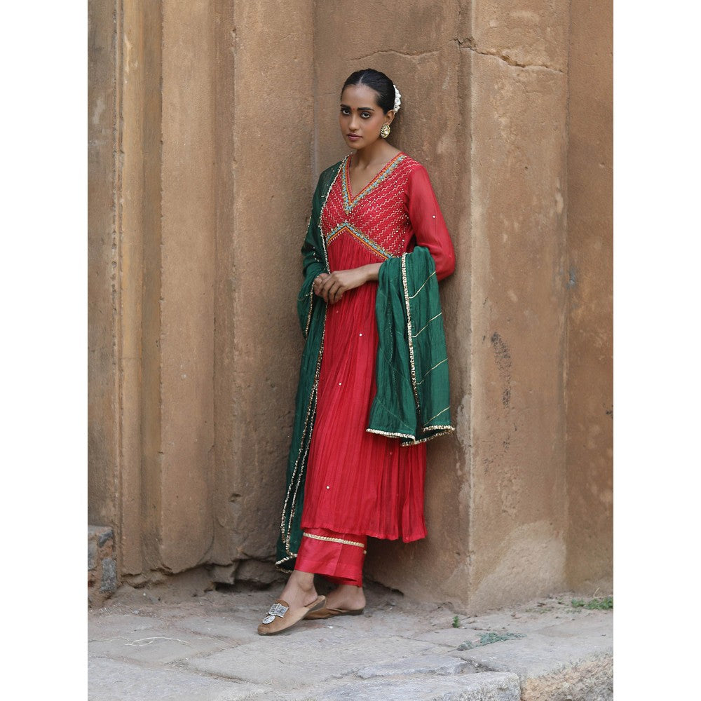 Label Kinjal Modi Fine Chanderi Kurta and Dupatta with Cupro Silk Pant-Red (Set of 3)