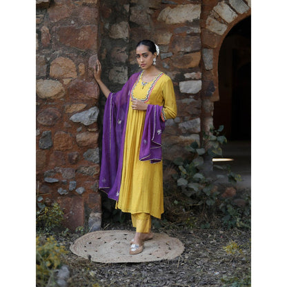Label Kinjal Modi Fine Chanderi Kurta and Dupatta with Cupro Silk Pant-Yellow (Set of 3)