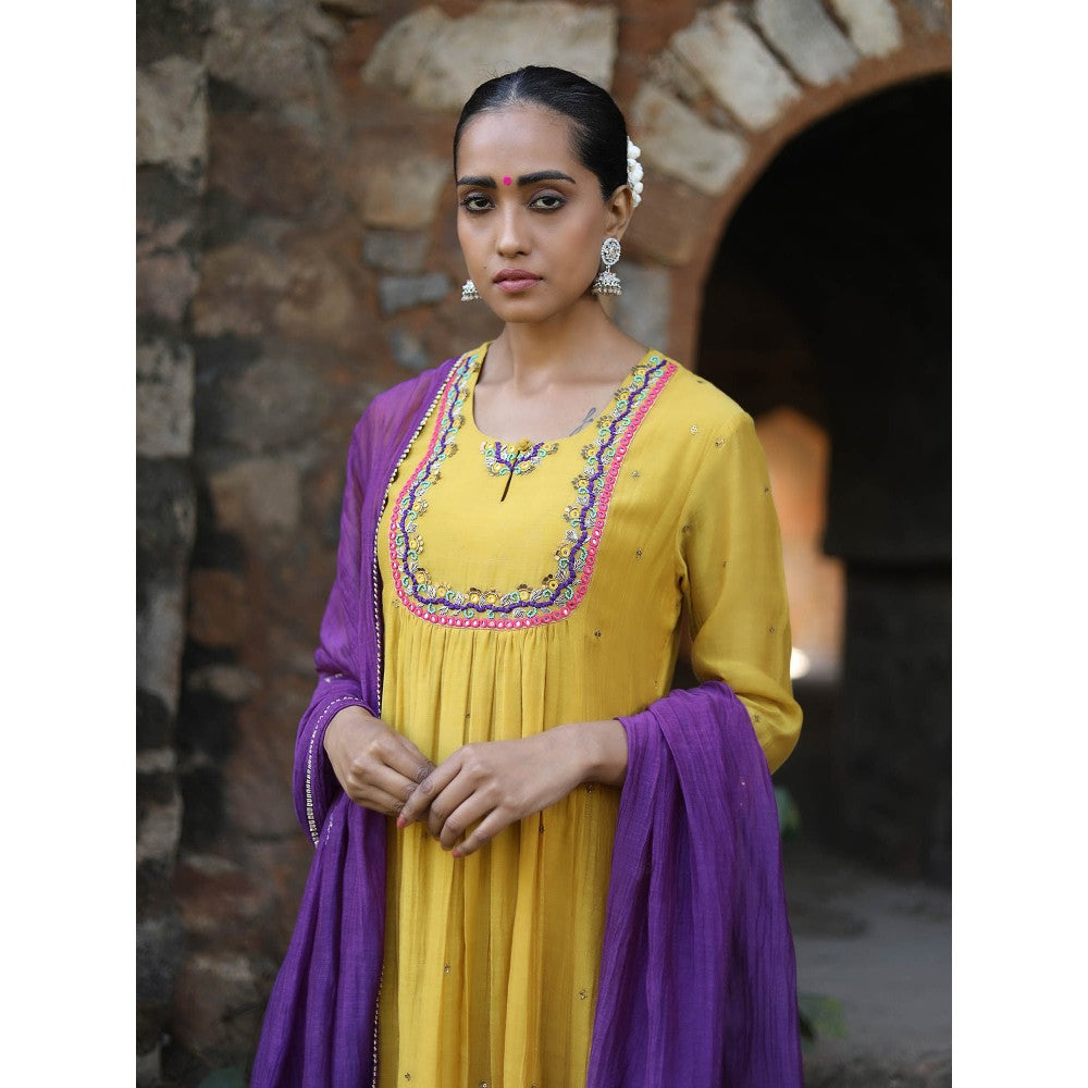 Label Kinjal Modi Fine Chanderi Kurta and Dupatta with Cupro Silk Pant-Yellow (Set of 3)