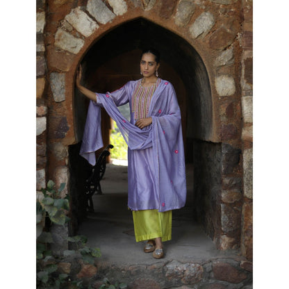Label Kinjal Modi Chanderi Kurta with Pants and Dupatta-Lavender (Set of 3)