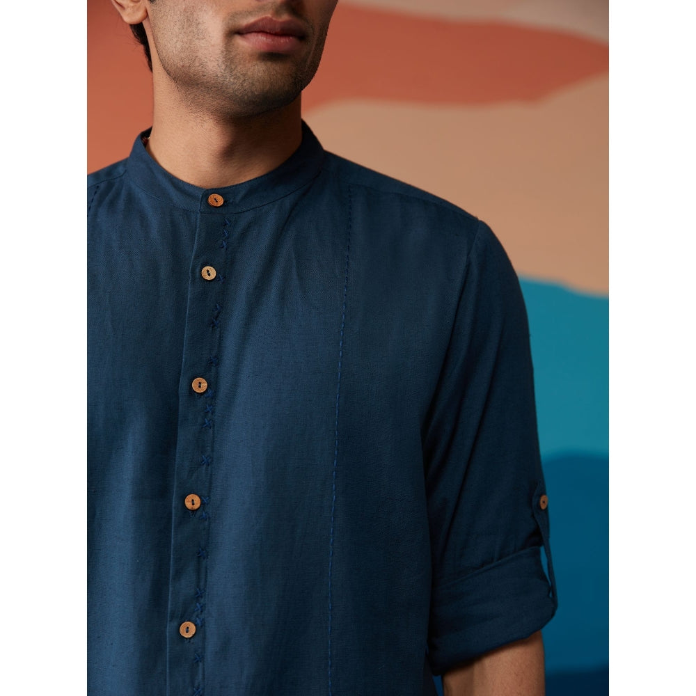 Likha Indigo Saga Cotton Flex Navy Blue Solid Full Sleeves Shirt