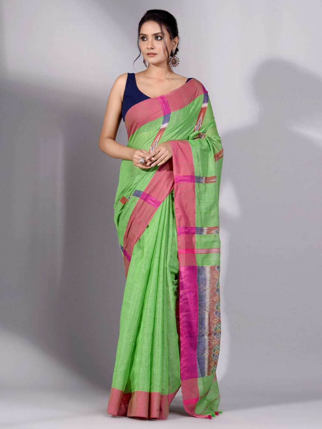 CHARUKRITI Green Tissue Handwoven Saree with Pink Border Without Blouse