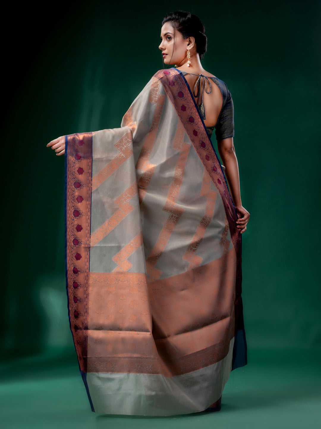 CHARUKRITI Grey Cotton Silk Saree with Woven Design with Unstitched Blouse