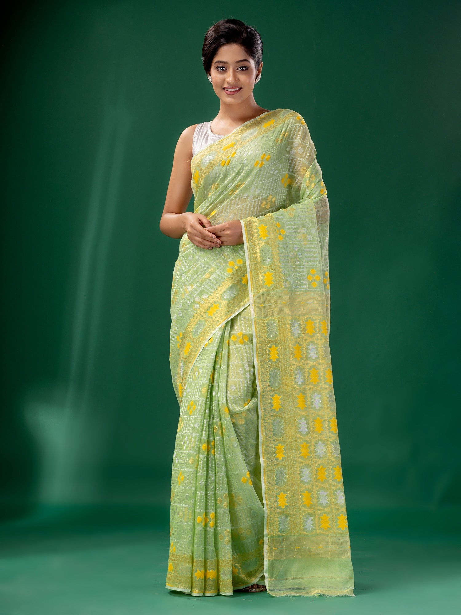 Light Green Handwoven Soft Jamdani Saree - Charukriti