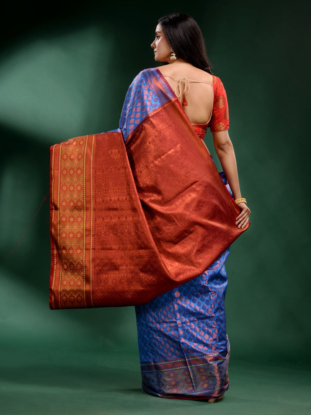 CHARUKRITI Blue Pure Silk Handwoven Soft Saree with Unstitched Blouse