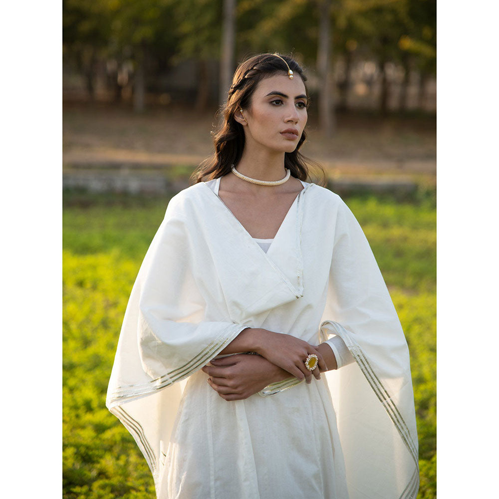 Maison Shefali Noor Gota Work Kurta with Farshi and Dupatta (Set of 3)