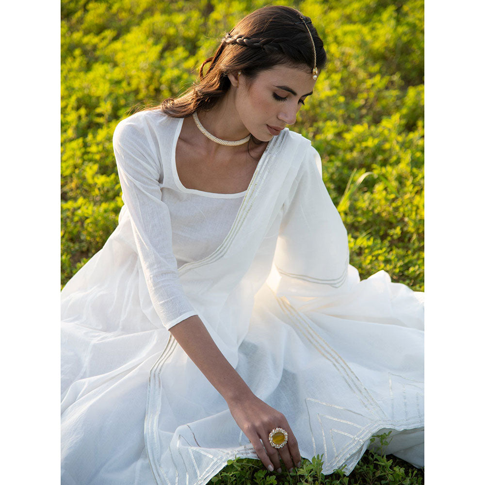 Maison Shefali Noor Gota Work Kurta with Farshi and Dupatta (Set of 3)