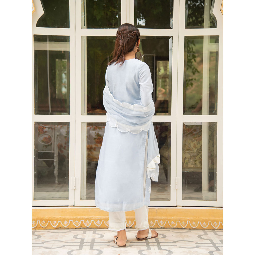 Maison Shefali Noor Baadli Kasida Mirror and Thread Work Kurta (Set of 3)