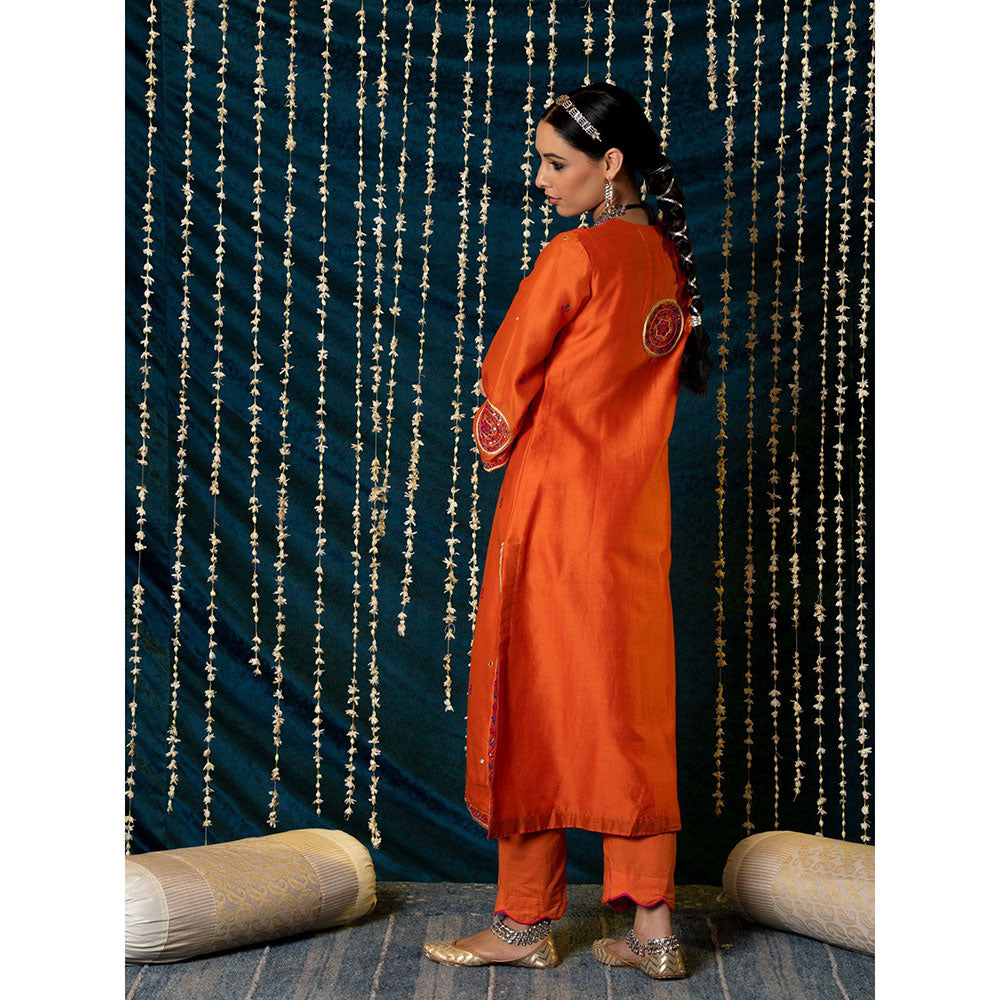 Maison Shefali Hunar Narangi Kurta (Set of 3)