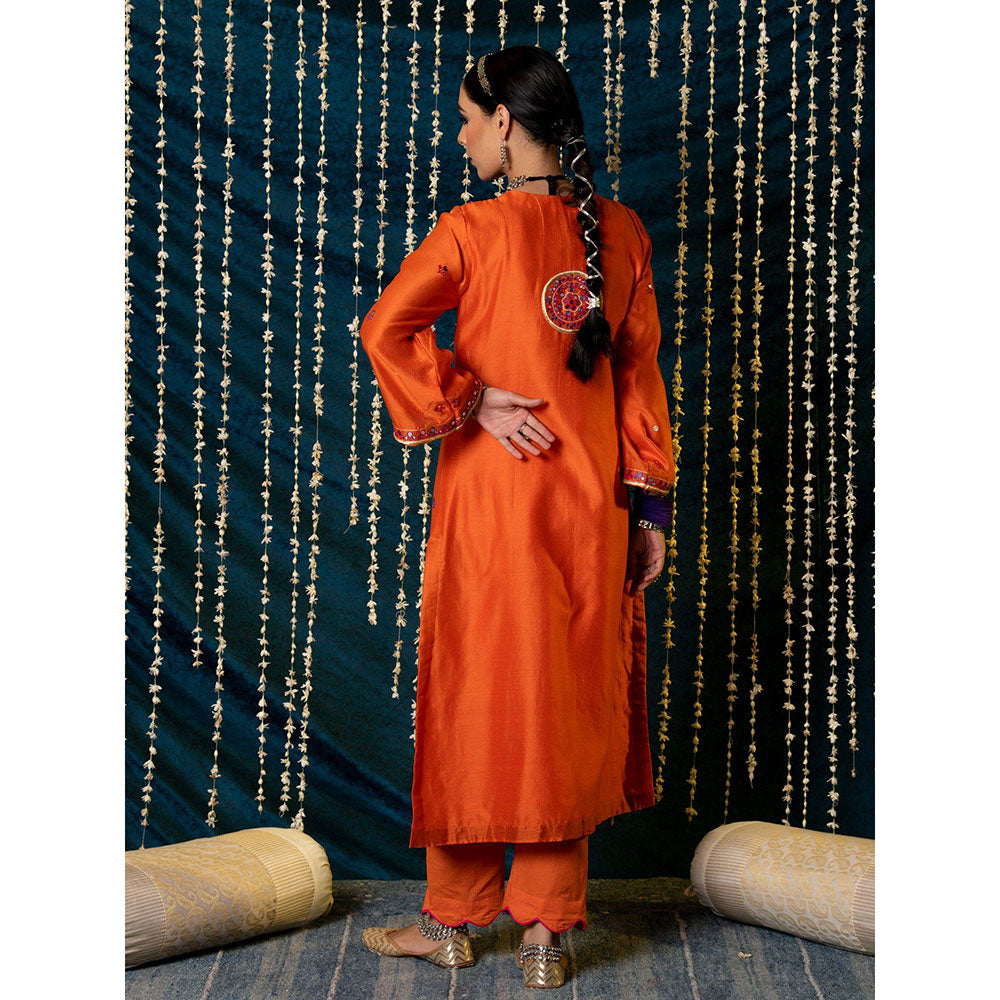 Maison Shefali Hunar Narangi Kurta (Set of 3)