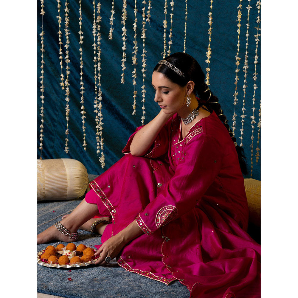 Maison Shefali Hunar Gulabi Kurta (Set of 3)