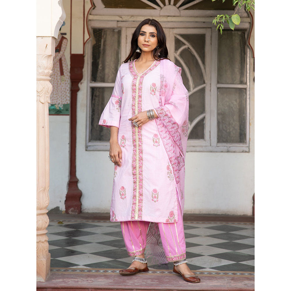 Maison Shefali Chaand Sahar Gulabi Kurta Salwar With Dupatta (Set of 3)