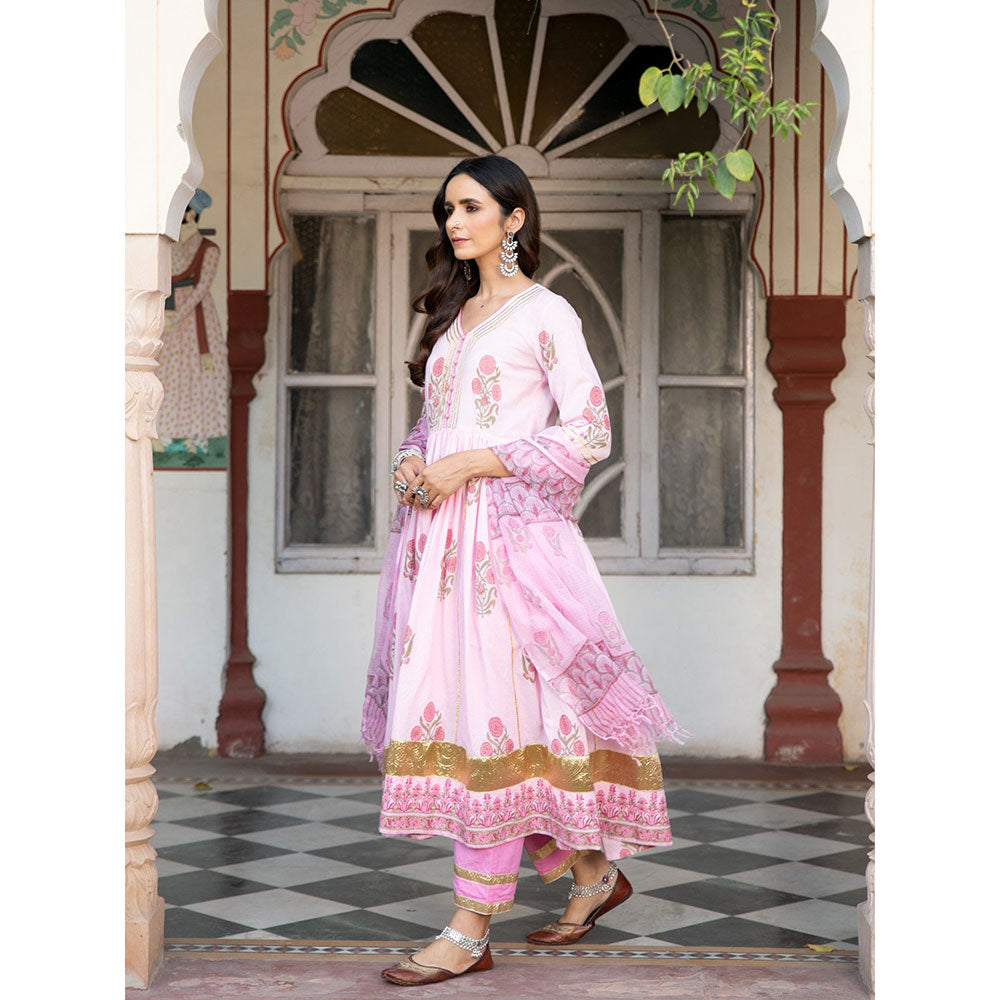 Maison Shefali Chaand Tahira Gulaabi Anarkali Pant And Dupatta (Set of 3)
