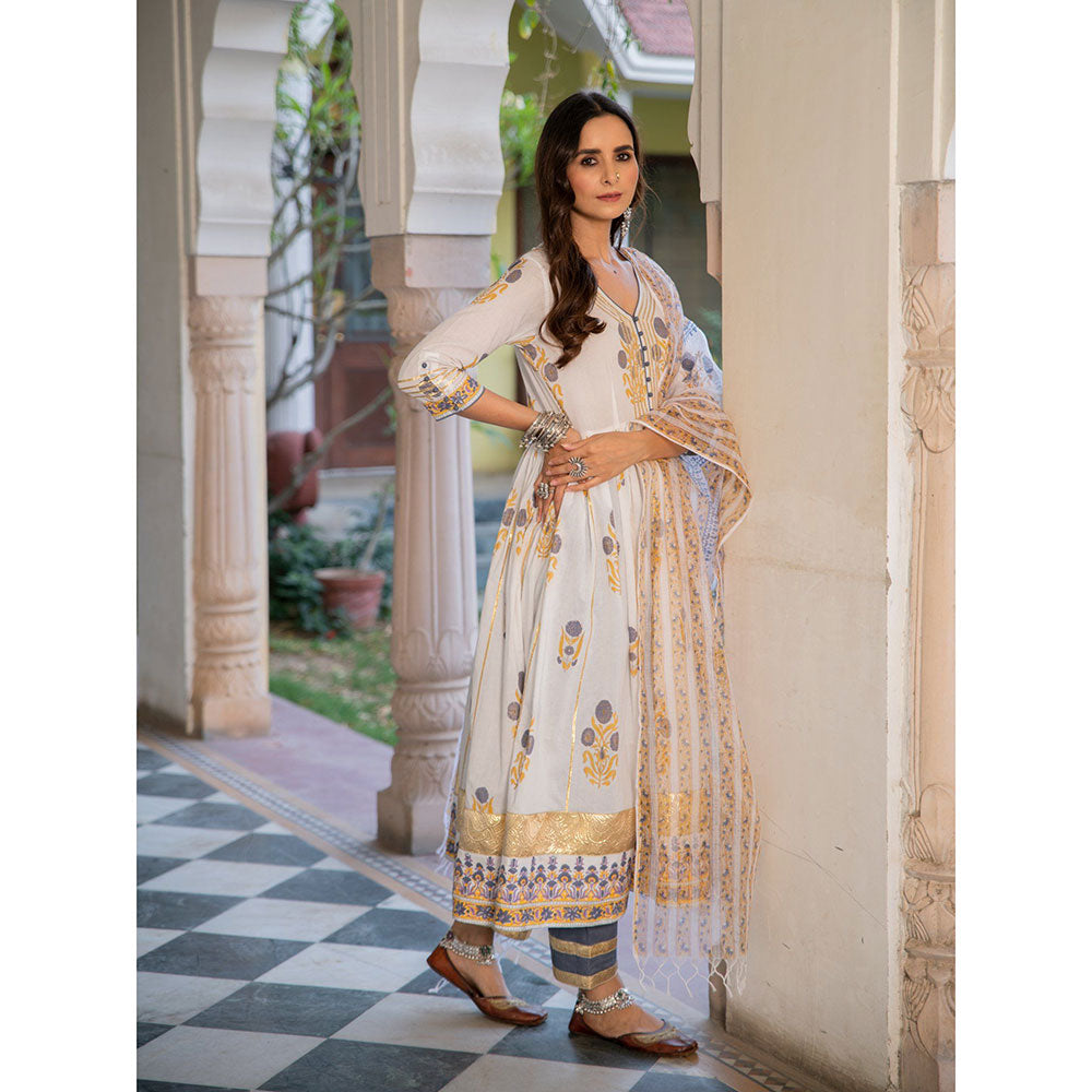Maison Shefali Chaand Tahira Anarkali Pant And Dupatta (Set of 3)