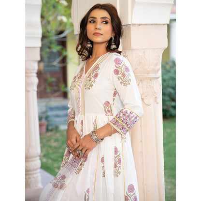 Maison Shefali Chaand Tahira Firoza Anarkali Pant And Dupatta (Set of 3)