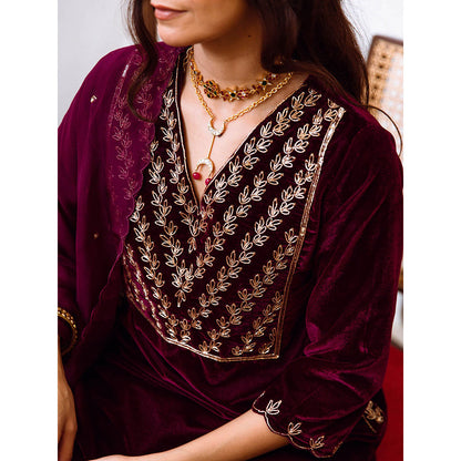 Maison Shefali Roya - Velvet Embroidered Kurta & Pant with Dupatta (Set of 3)