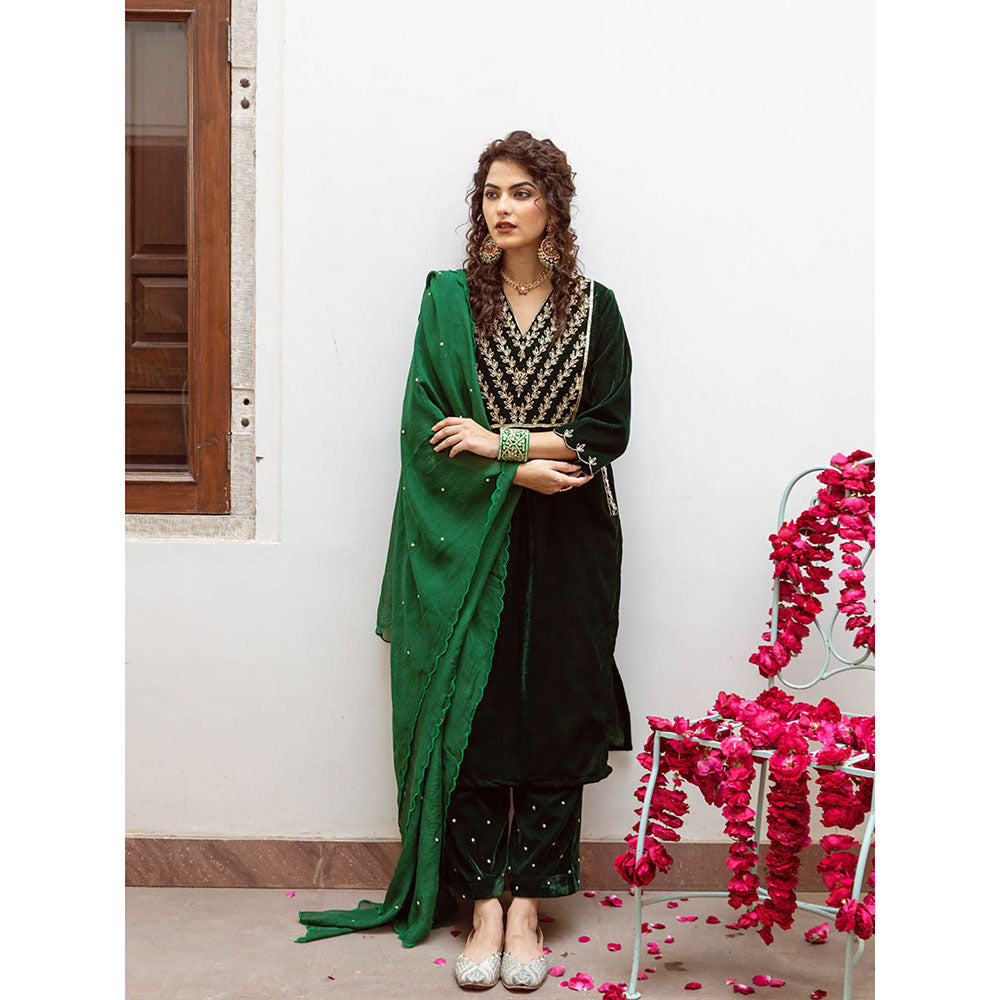 Maison Shefali Roya Panna - Velvet Embroidered Kurta & Pant with Dupatta (Set of 3)
