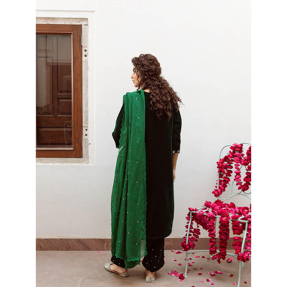 Maison Shefali Roya Panna - Velvet Embroidered Kurta & Pant with Dupatta (Set of 3)