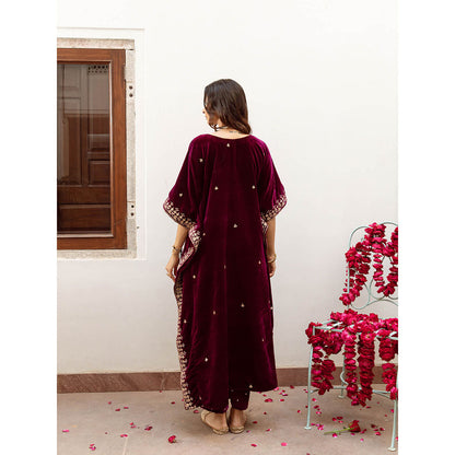 Maison Shefali Ibtida - Velvet Embroidered Kaftan & Pant (Set of 2)
