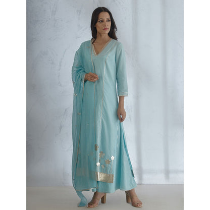 Mandira Wirk Silver Gota Cutwork Kurta With Sharara And Dupatta (Set of 3)