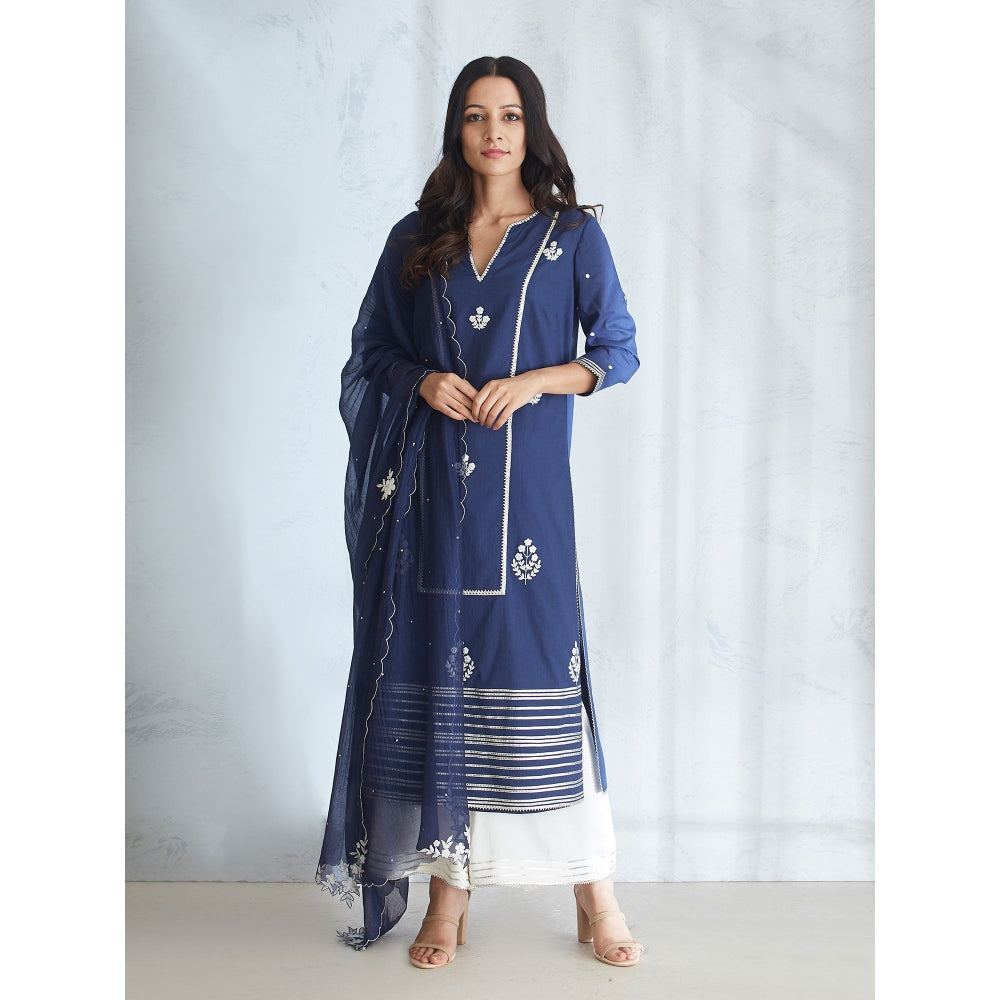 Mandira Wirk Classic Straight Embellished Kurta With Ivory Palazzo And Dupata