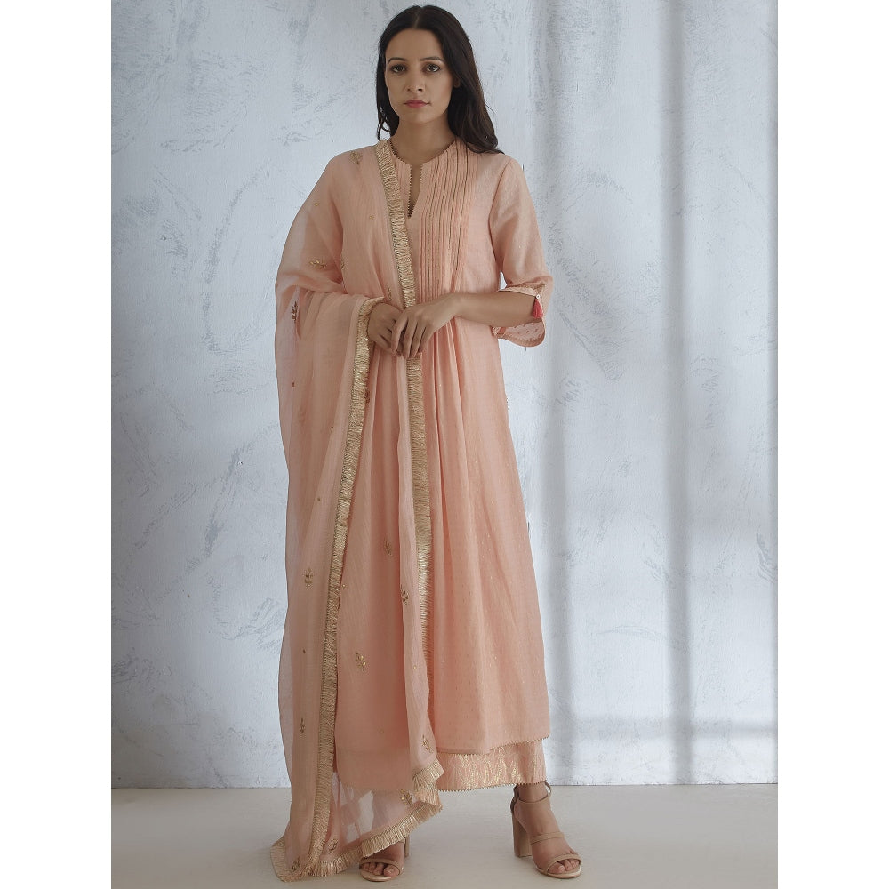 Mandira Wirk Peach kurta With Pin Tuck Detailing & Peach Lurex Pants And Dupatta (Set of 3)